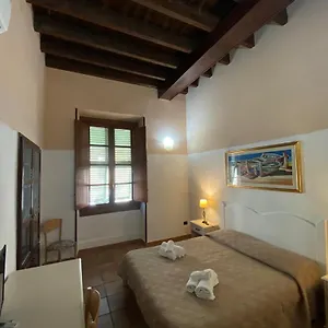 Julia's Friends Bed & Breakfast Sassari